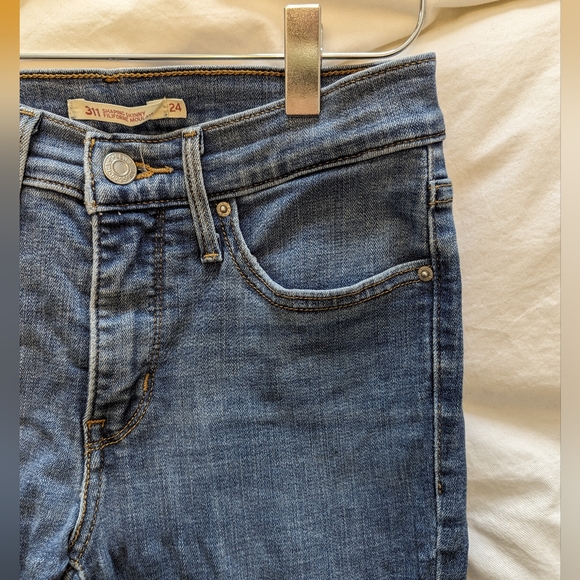 Levi's 311 Shaping Skinny Jeans Size 24 Medium Blue - Picture 3 of 5